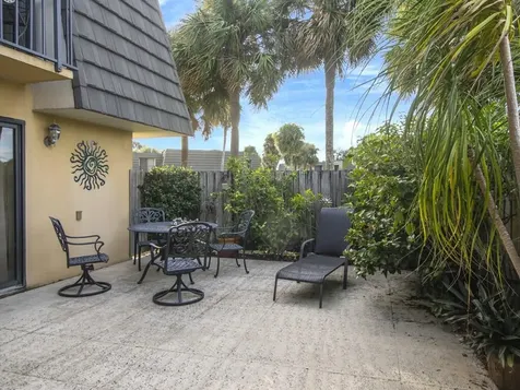 1010 10th Way West Palm Beach FL 33407