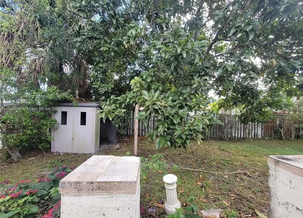 2070 NW 28th Terrace Fort Lauderdale FL 33311