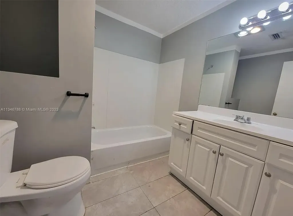2070 NW 28th Terrace Fort Lauderdale FL 33311