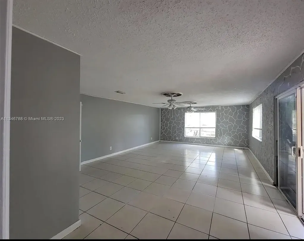 2070 NW 28th Terrace Fort Lauderdale FL 33311