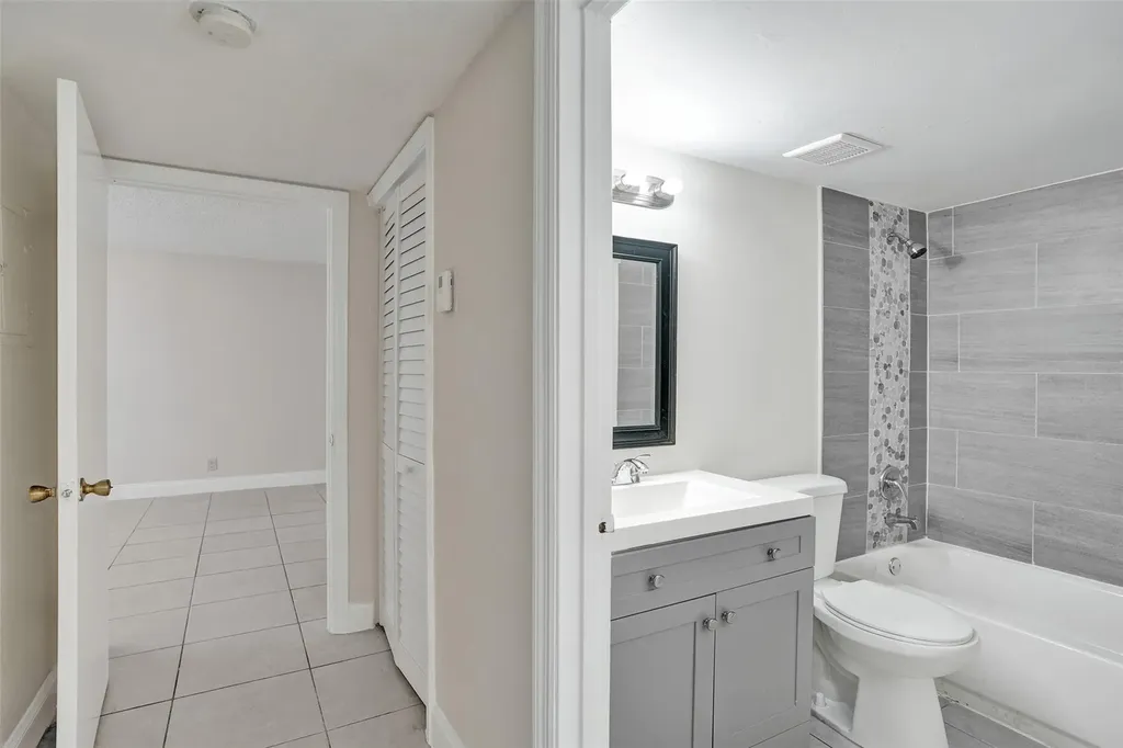 10773 Cleary Boulevard Plantation FL 33324