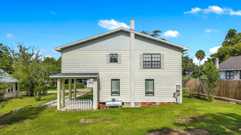 453 Bell Avenue Brooksville FL 34601