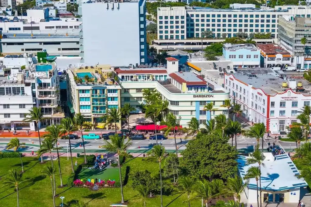 530 Ocean Drive Miami Beach FL 33139
