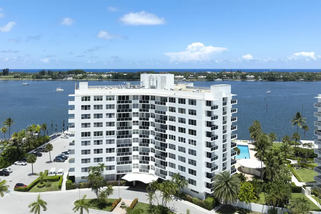 2800 N Flagler Drive West Palm Beach FL 33407