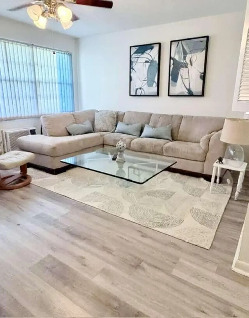 54 Upminster C Deerfield Beach FL 33442