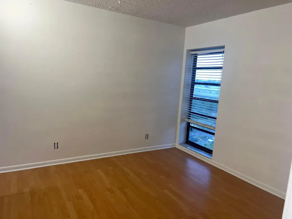 2202 S Cypress Bend Drive Pompano Beach FL 33069