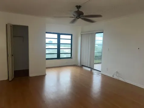 2202 S Cypress Bend Drive Pompano Beach FL 33069