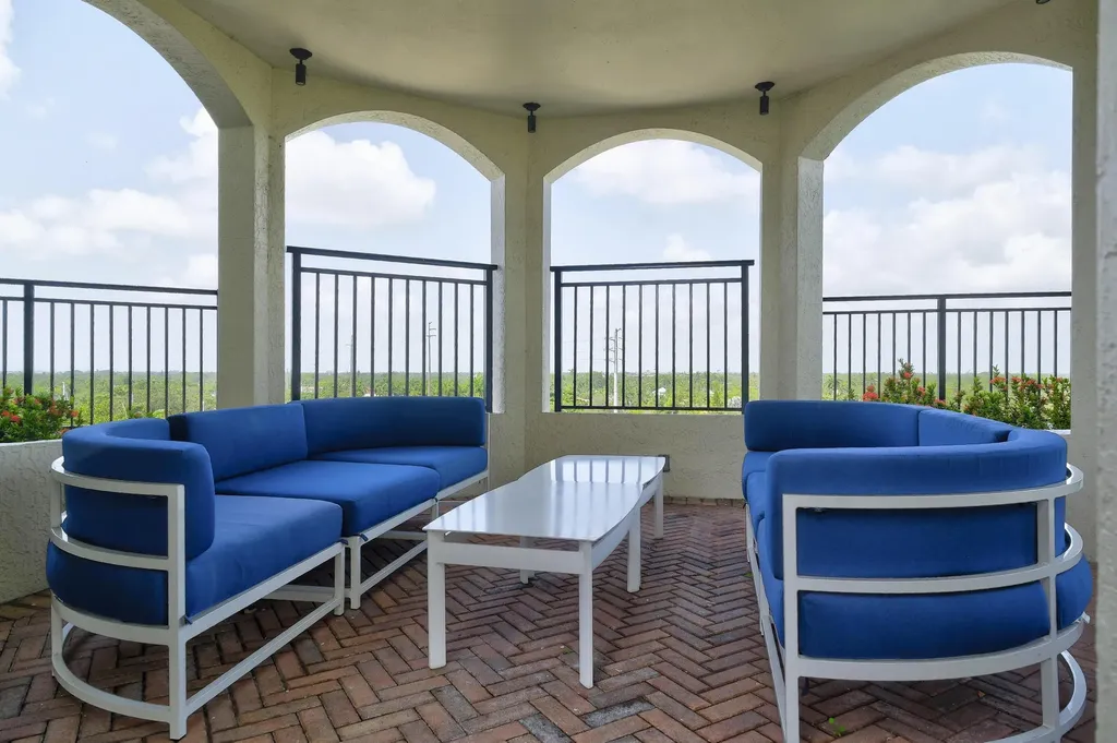 610 W Las Olas Boulevard Fort Lauderdale FL 33312