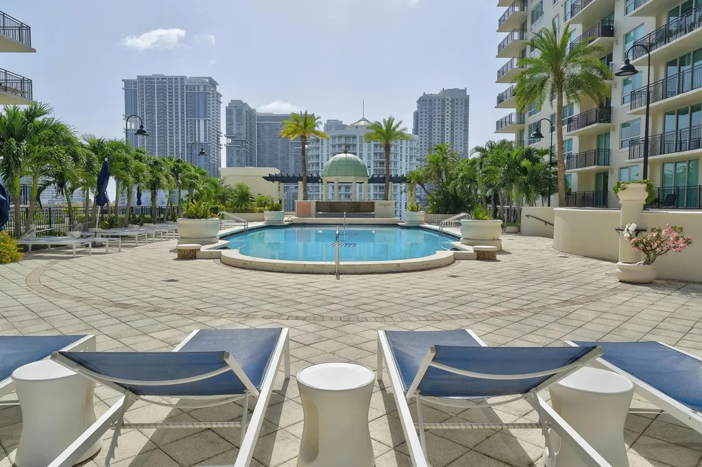 610 W Las Olas Boulevard Fort Lauderdale FL 33312