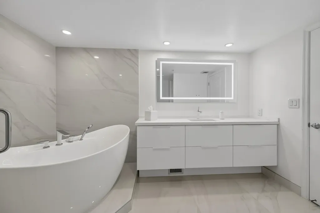 610 W Las Olas Boulevard Fort Lauderdale FL 33312