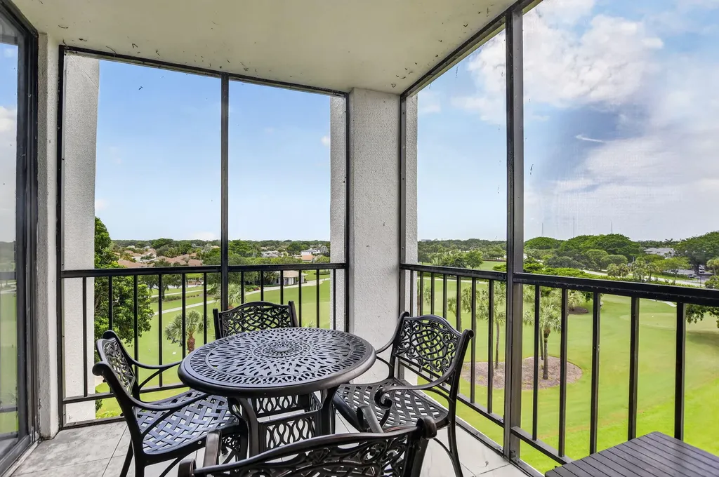 6895 Willow Wood Drive Boca Raton FL 33434