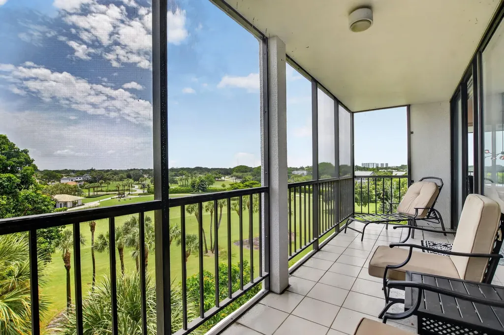 6895 Willow Wood Drive Boca Raton FL 33434