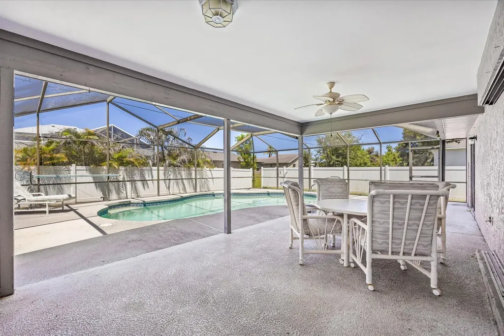 2126 SW Trenton Lane Port St Lucie FL 34984
