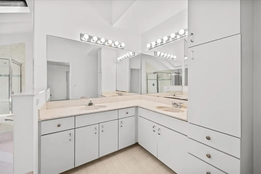 2126 SW Trenton Lane Port St Lucie FL 34984