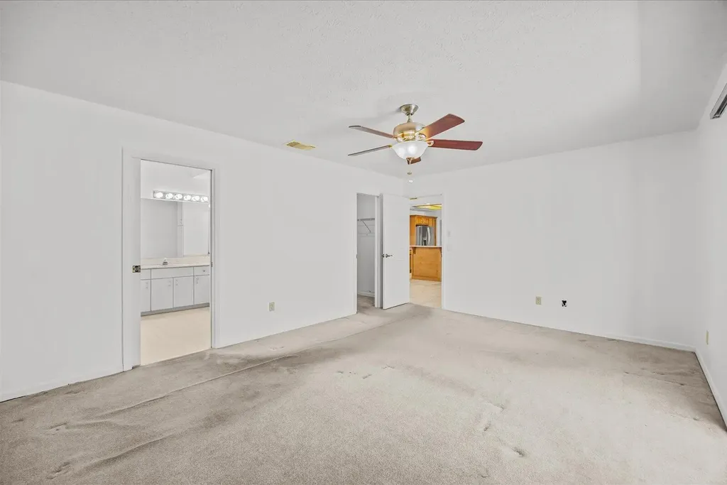 2126 SW Trenton Lane Port St Lucie FL 34984