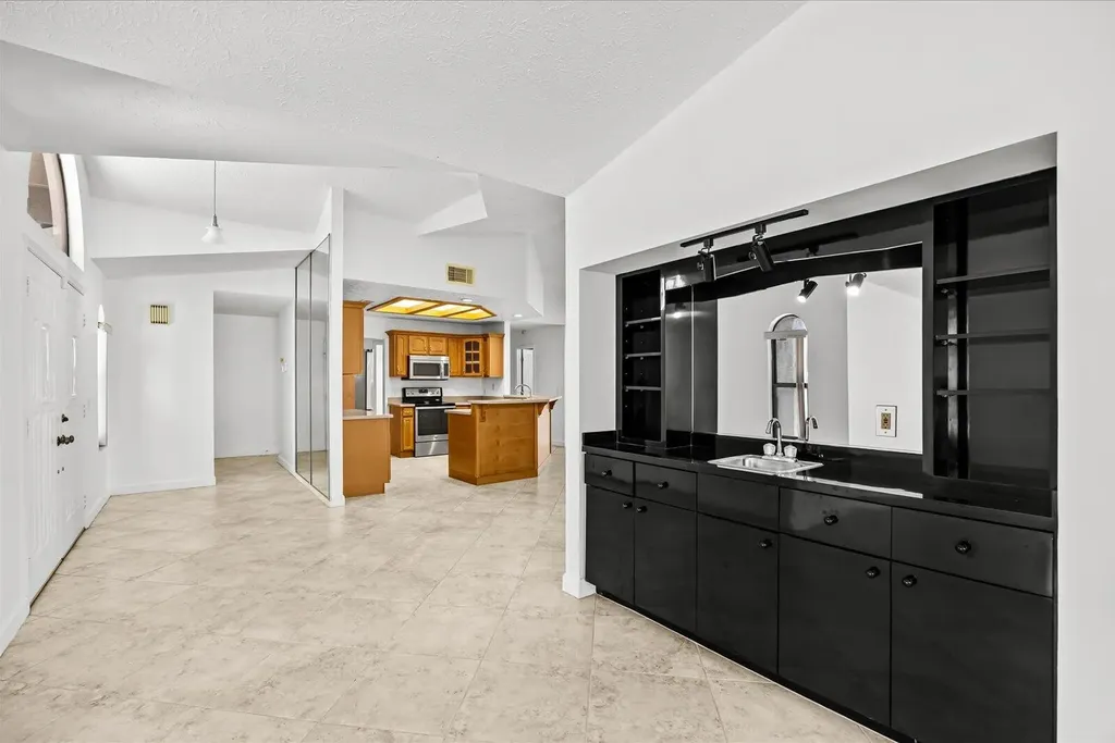 2126 SW Trenton Lane Port St Lucie FL 34984