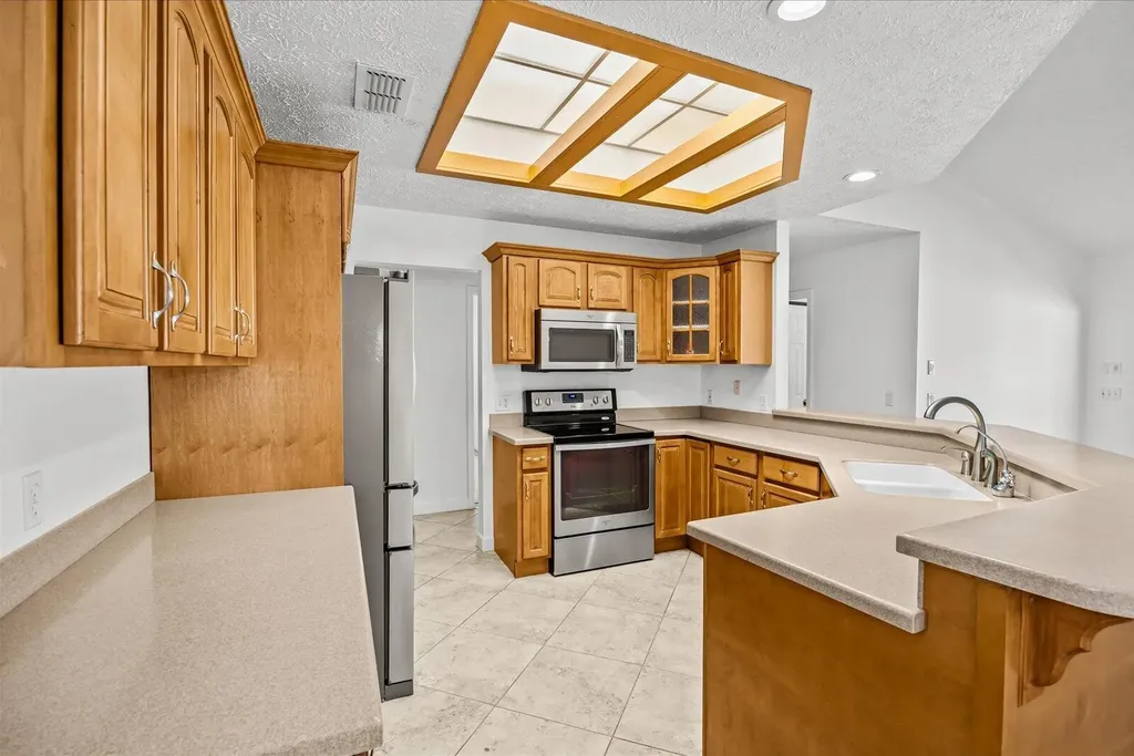 2126 SW Trenton Lane Port St Lucie FL 34984