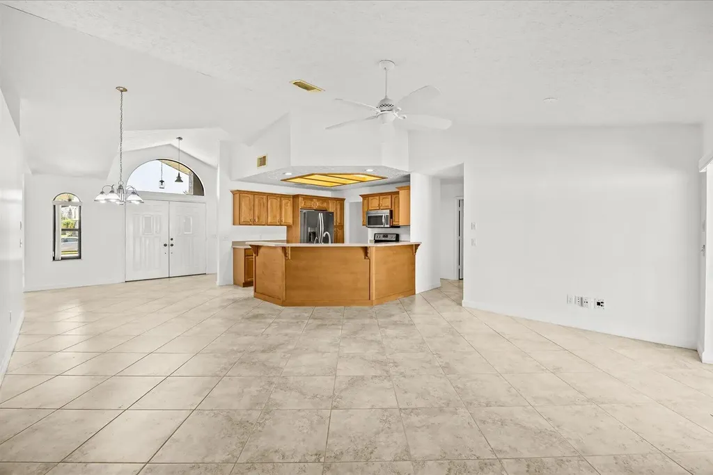 2126 SW Trenton Lane Port St Lucie FL 34984