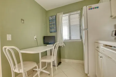 4272 D Este Court Lake Worth FL 33467