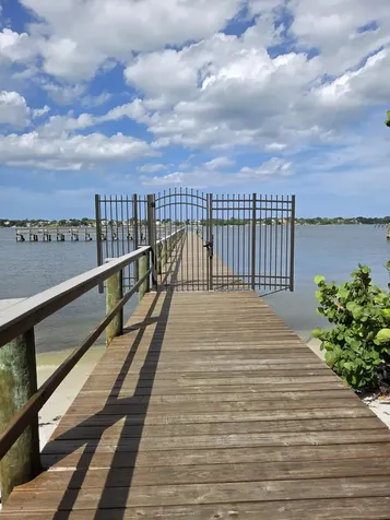 1800 SE Saint Lucie Boulevard Stuart FL 34996