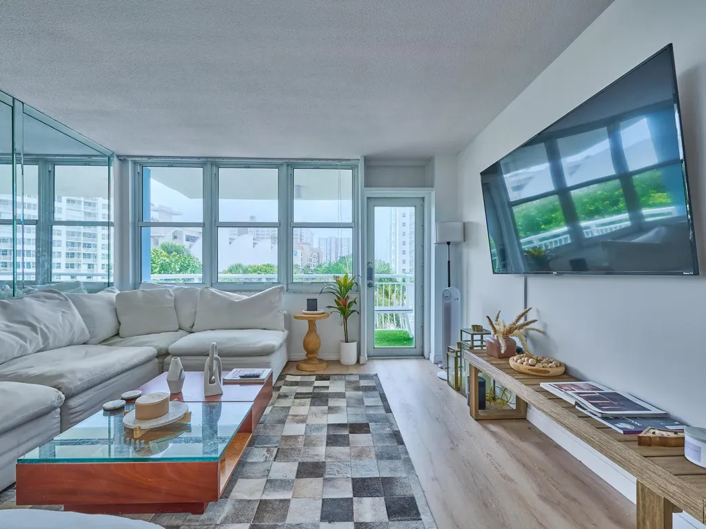 301 N Ocean Boulevard Pompano Beach FL 33062