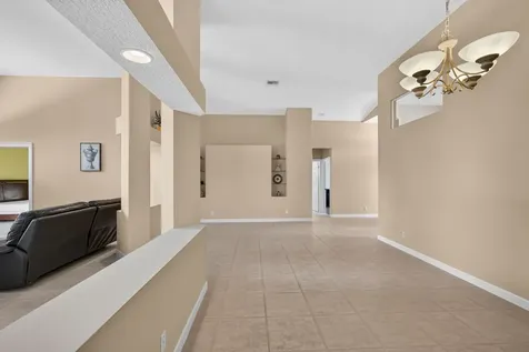 3738 Victoria Road West Palm Beach FL 33411