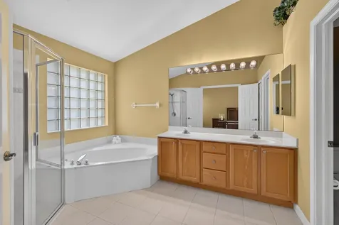3738 Victoria Road West Palm Beach FL 33411