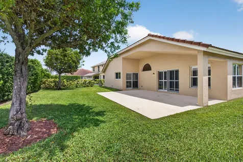 3738 Victoria Road West Palm Beach FL 33411