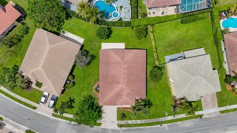 3738 Victoria Road West Palm Beach FL 33411