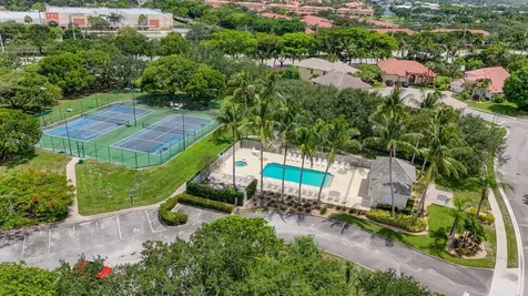 3738 Victoria Road West Palm Beach FL 33411