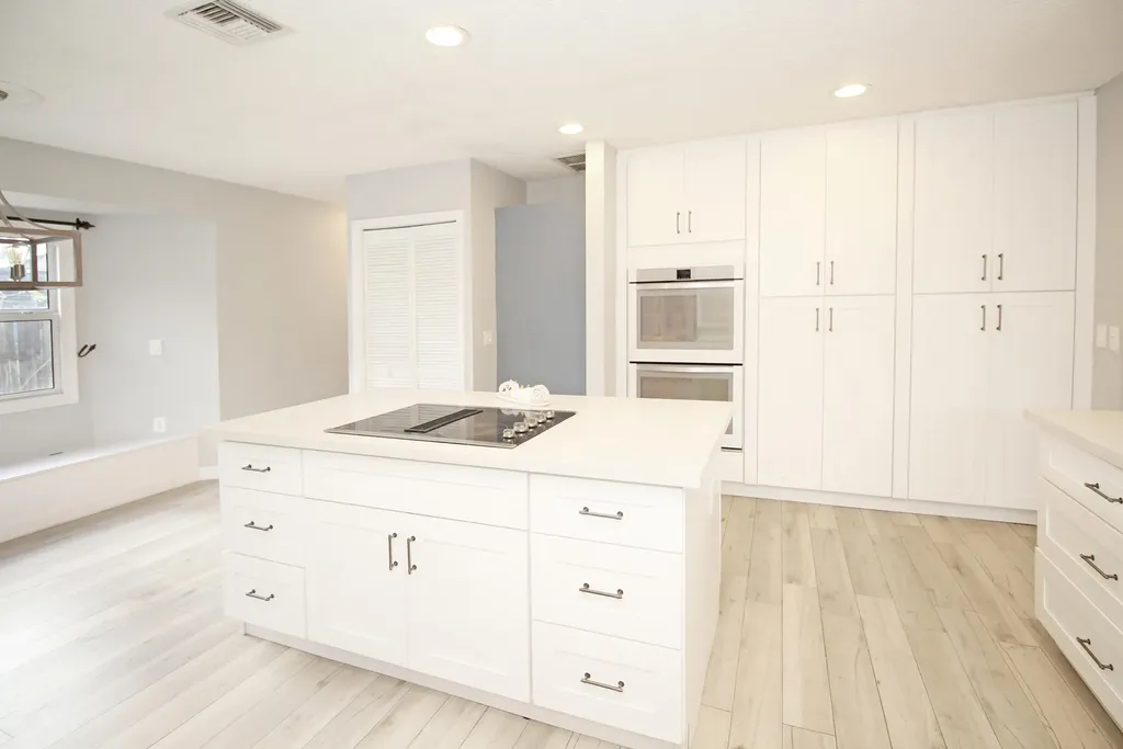 896 Rose Court Wellington FL 33414