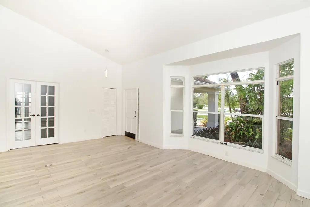 896 Rose Court Wellington FL 33414