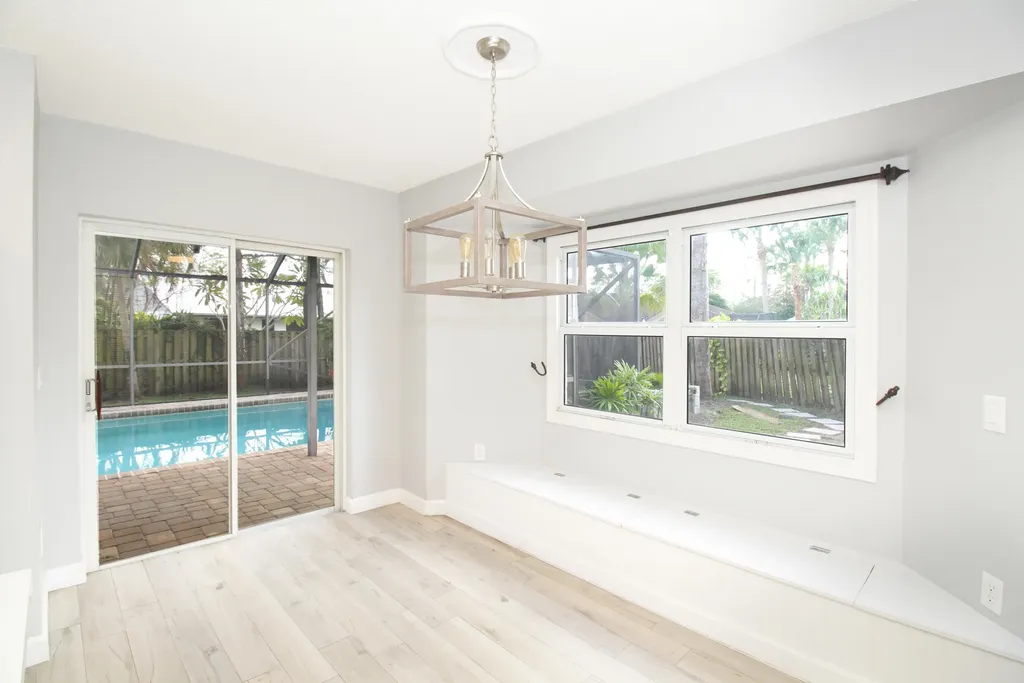 896 Rose Court Wellington FL 33414