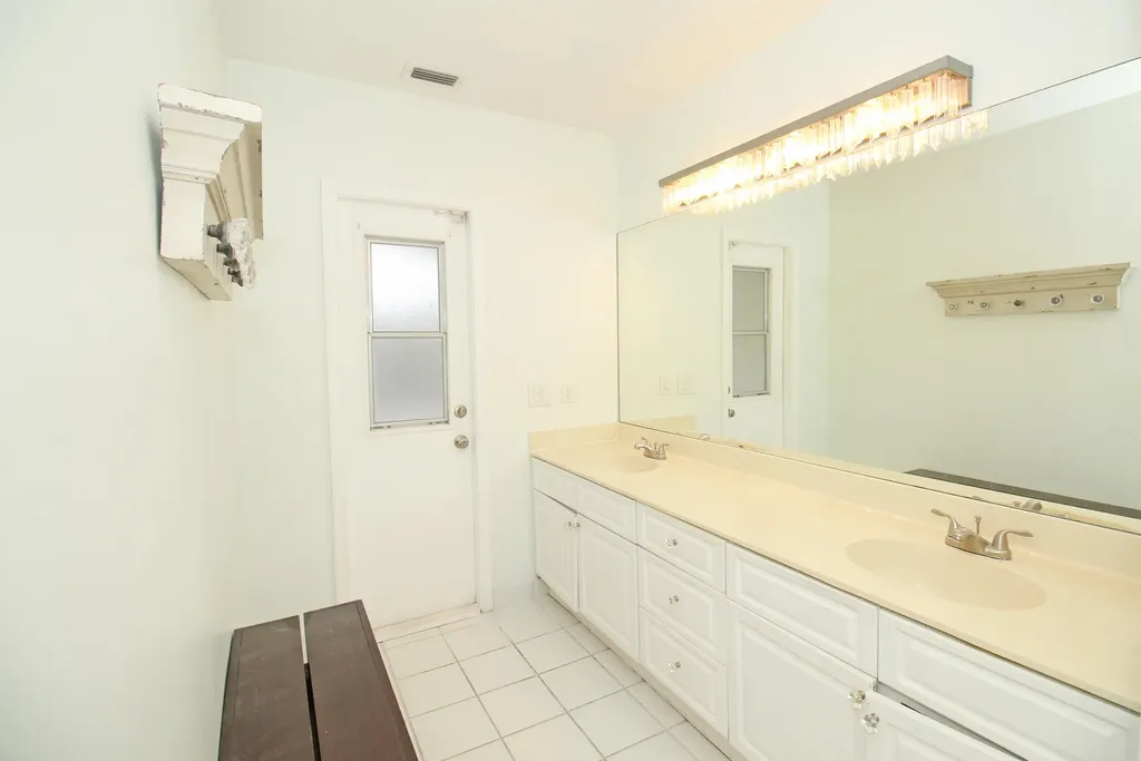 896 Rose Court Wellington FL 33414