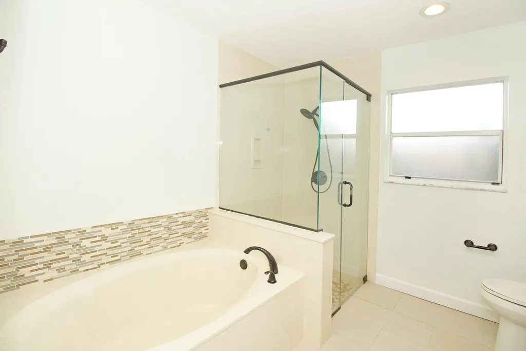 896 Rose Court Wellington FL 33414