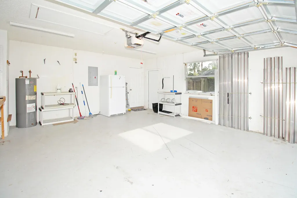 896 Rose Court Wellington FL 33414