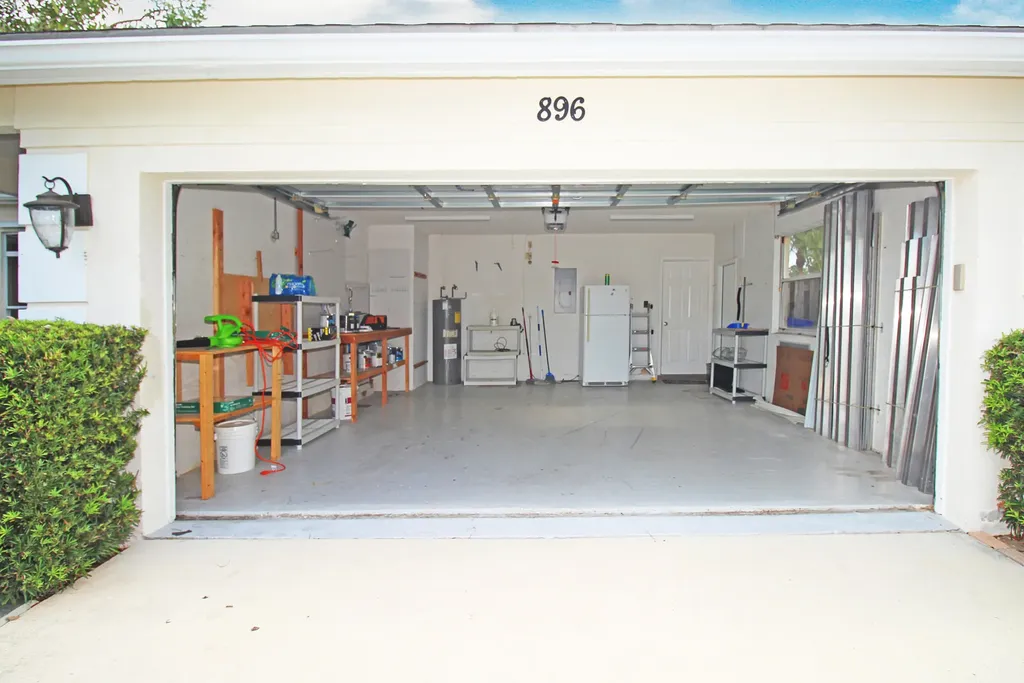 896 Rose Court Wellington FL 33414
