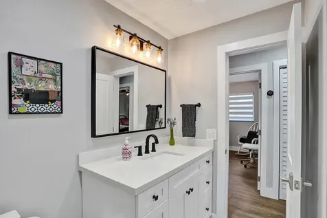 7290 W 14th Court Hialeah FL 33014