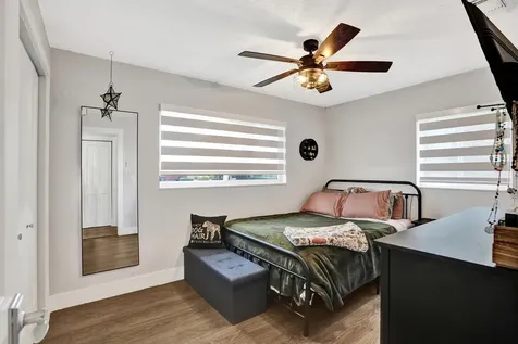 7290 W 14th Court Hialeah FL 33014