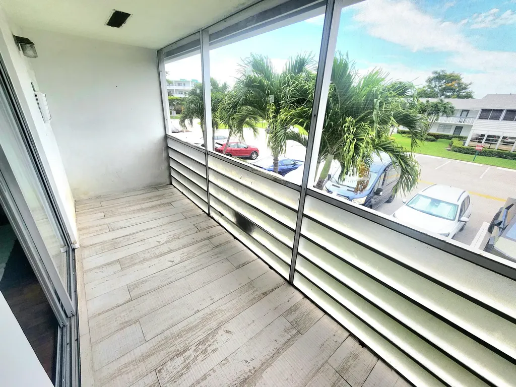 146 Markham G Deerfield Beach FL 33442
