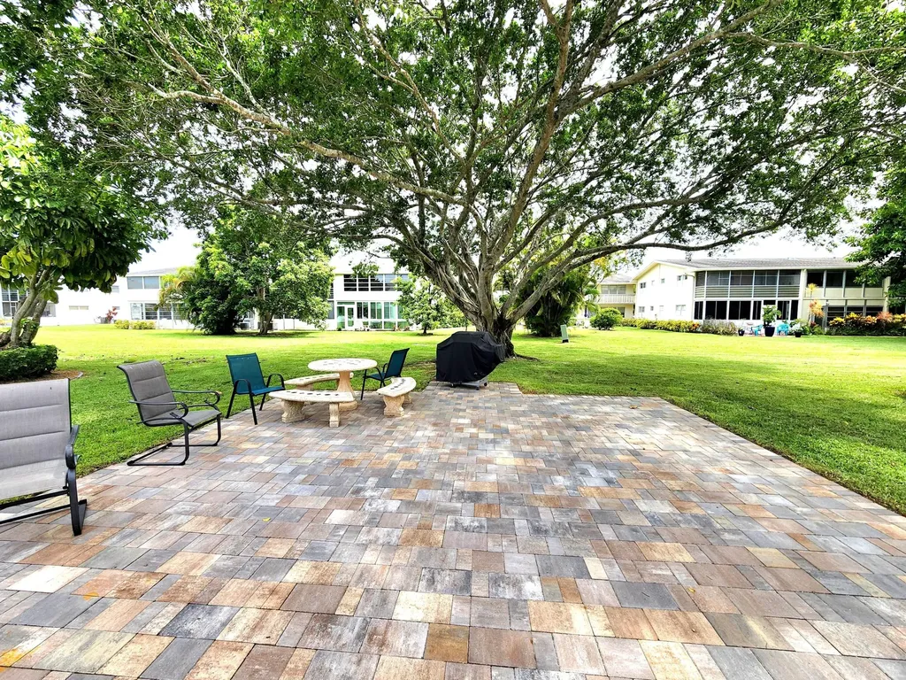 146 Markham G Deerfield Beach FL 33442