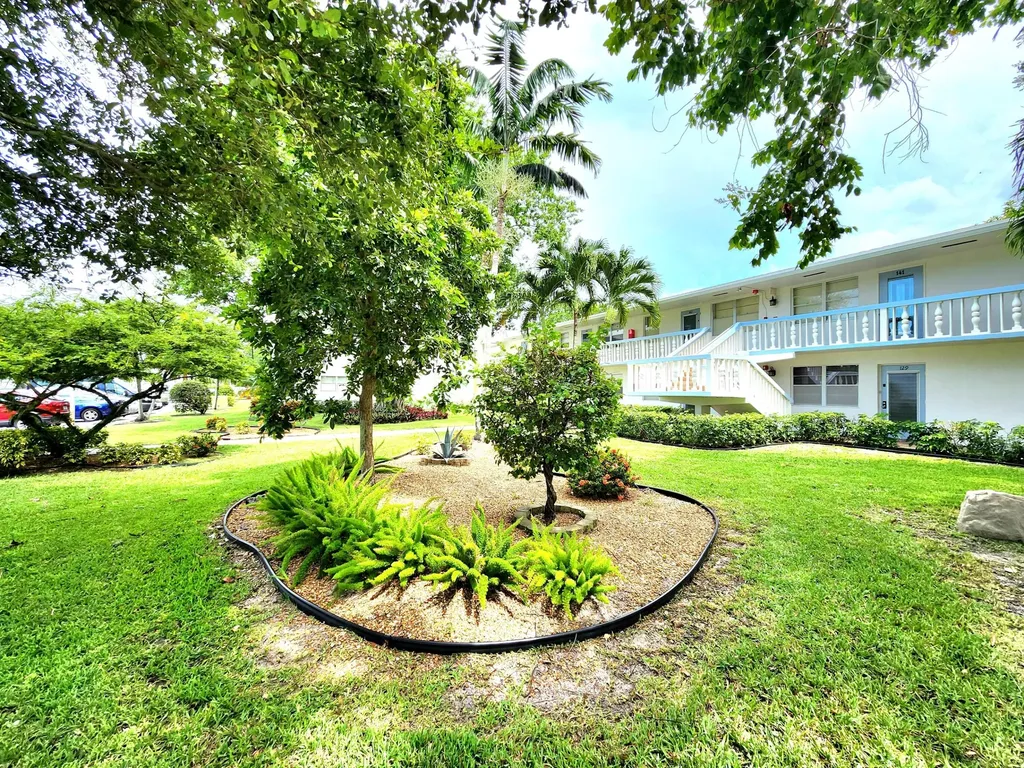 146 Markham G Deerfield Beach FL 33442