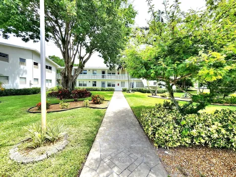 146 Markham G Deerfield Beach FL 33442