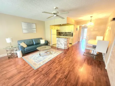 146 Markham G Deerfield Beach FL 33442