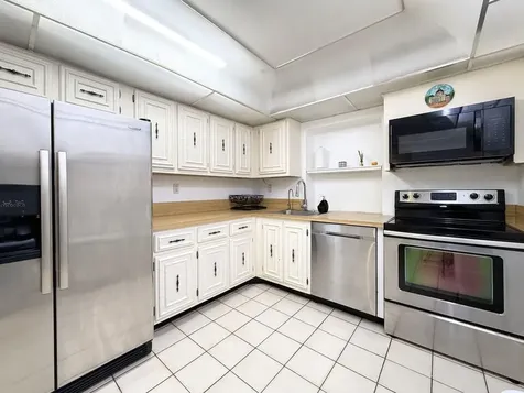 800 Parkview Drive Hallandale FL 33009