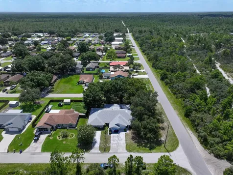 3901 Loquat Road Sebring FL 33875