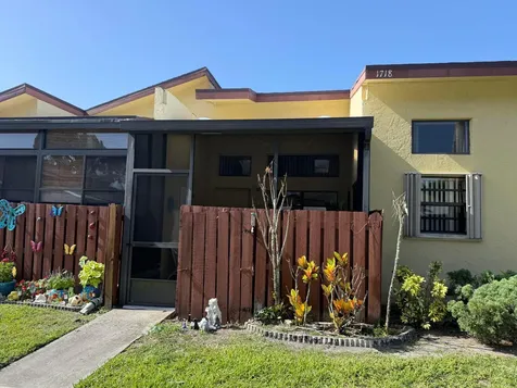 1718 W Sanderling Lane Fort Pierce FL 34982