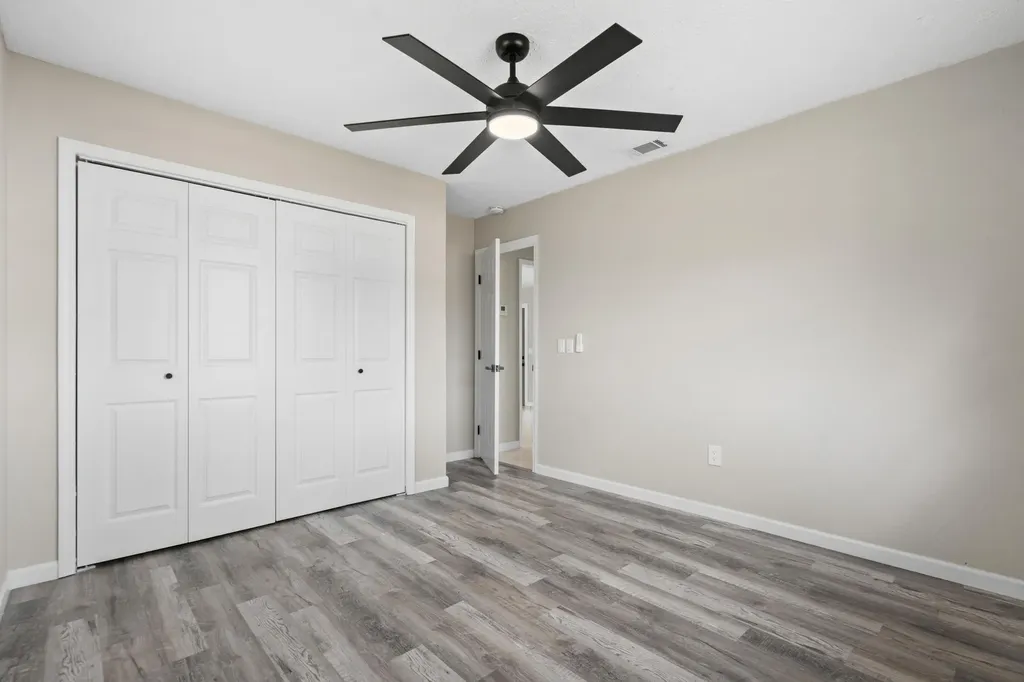 581 SE Crescent Avenue Port St Lucie FL 34984