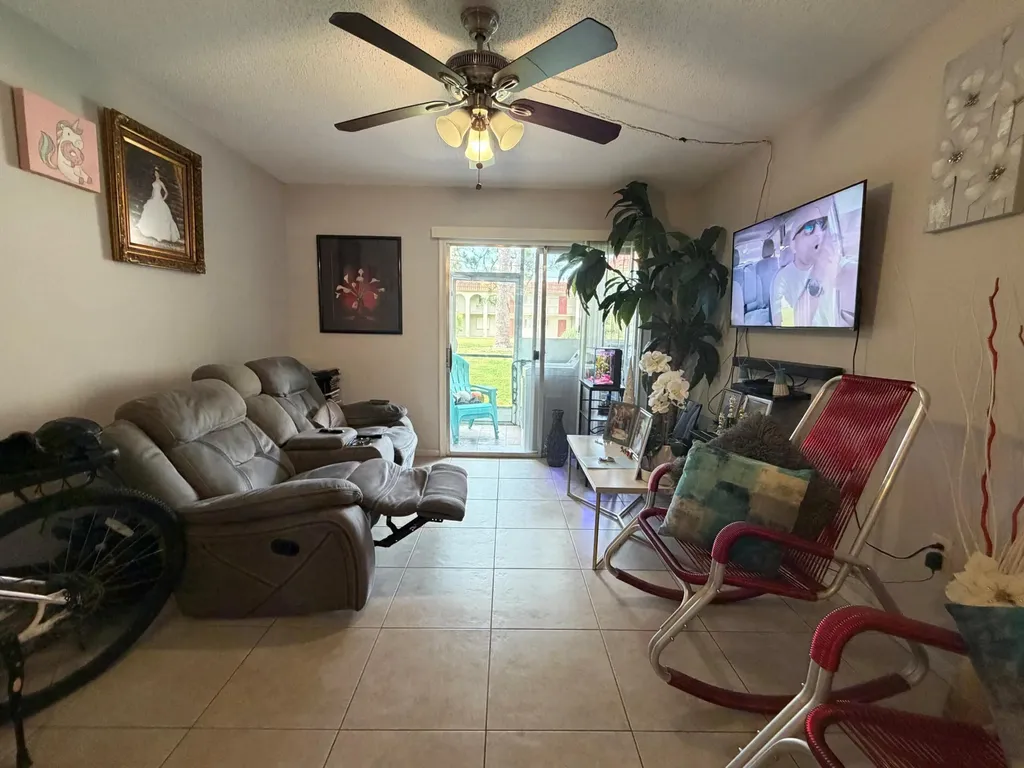 6112 Forest Hill Boulevard West Palm Beach FL 33415