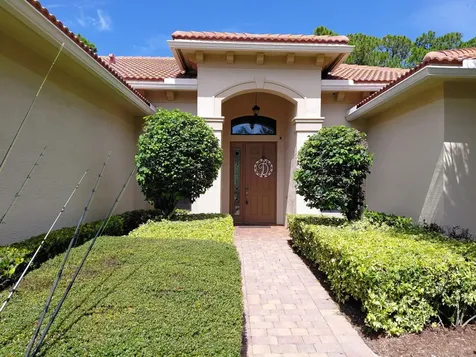 2553 NW Crystal Lake Drive NW Jensen Beach FL 34957